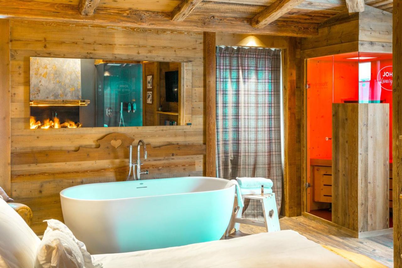 John Luxury Suites Folgaria Exterior photo