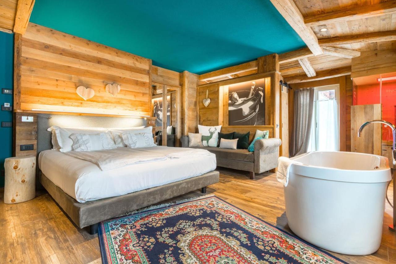 John Luxury Suites Folgaria Exterior photo