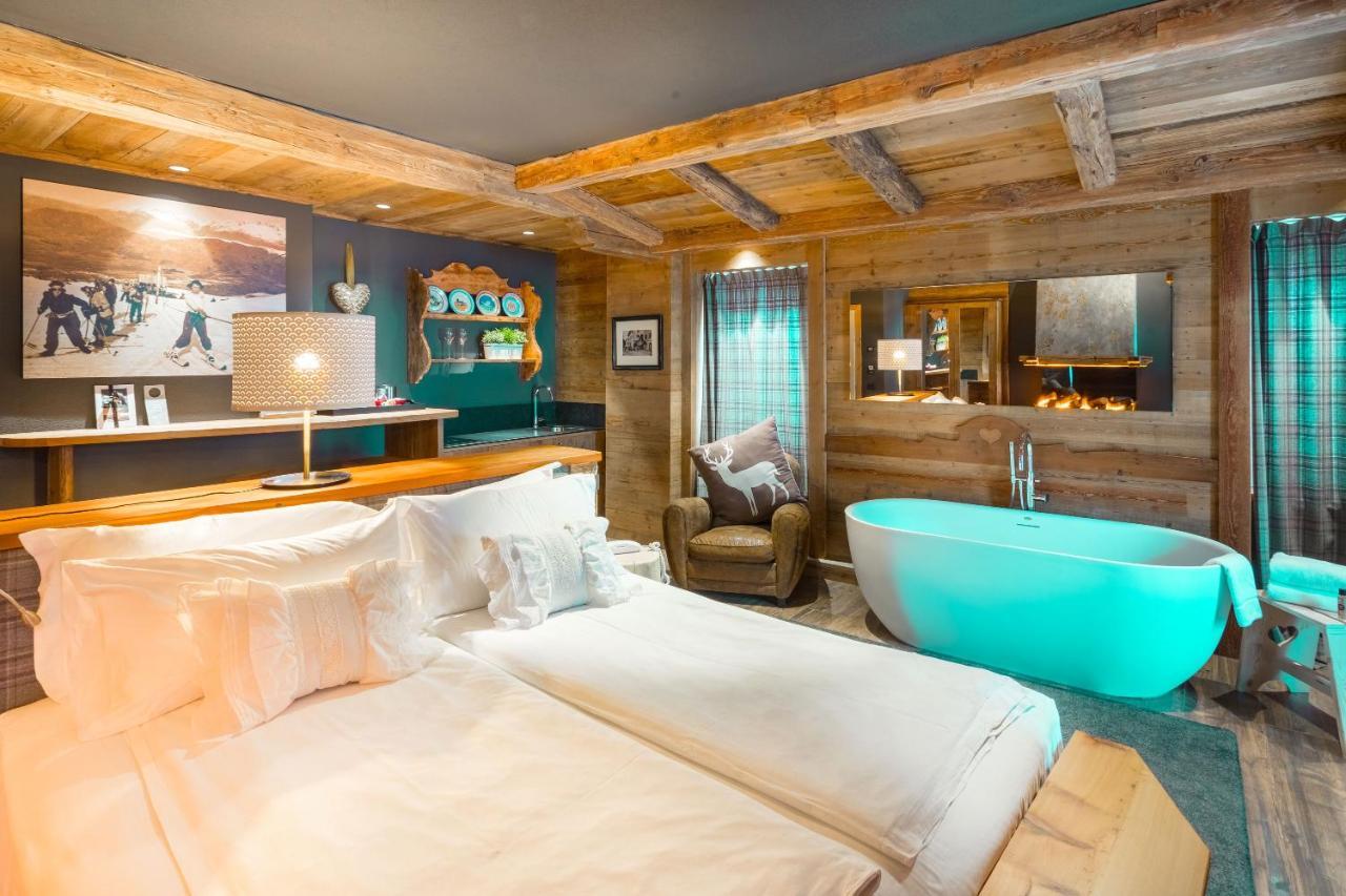John Luxury Suites Folgaria Exterior photo