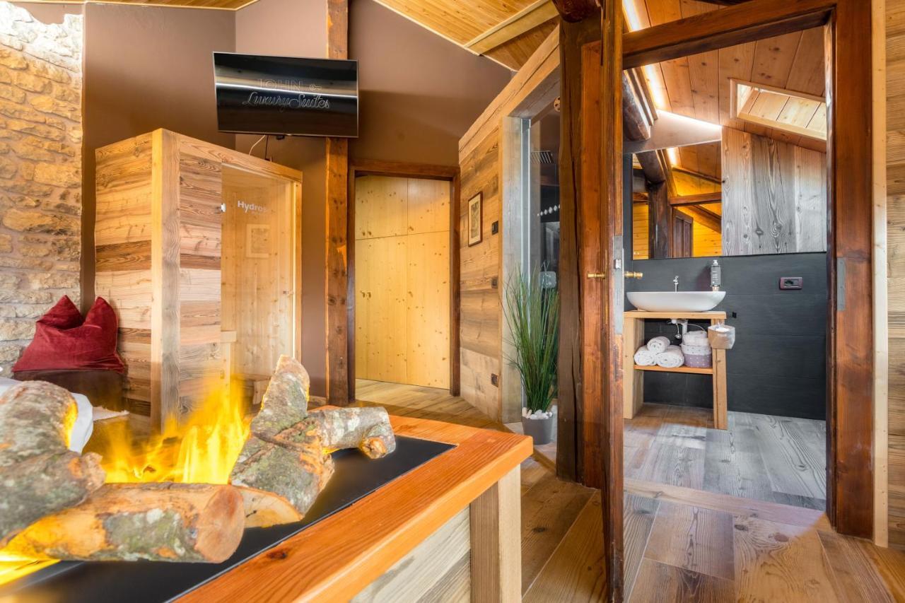 John Luxury Suites Folgaria Exterior photo