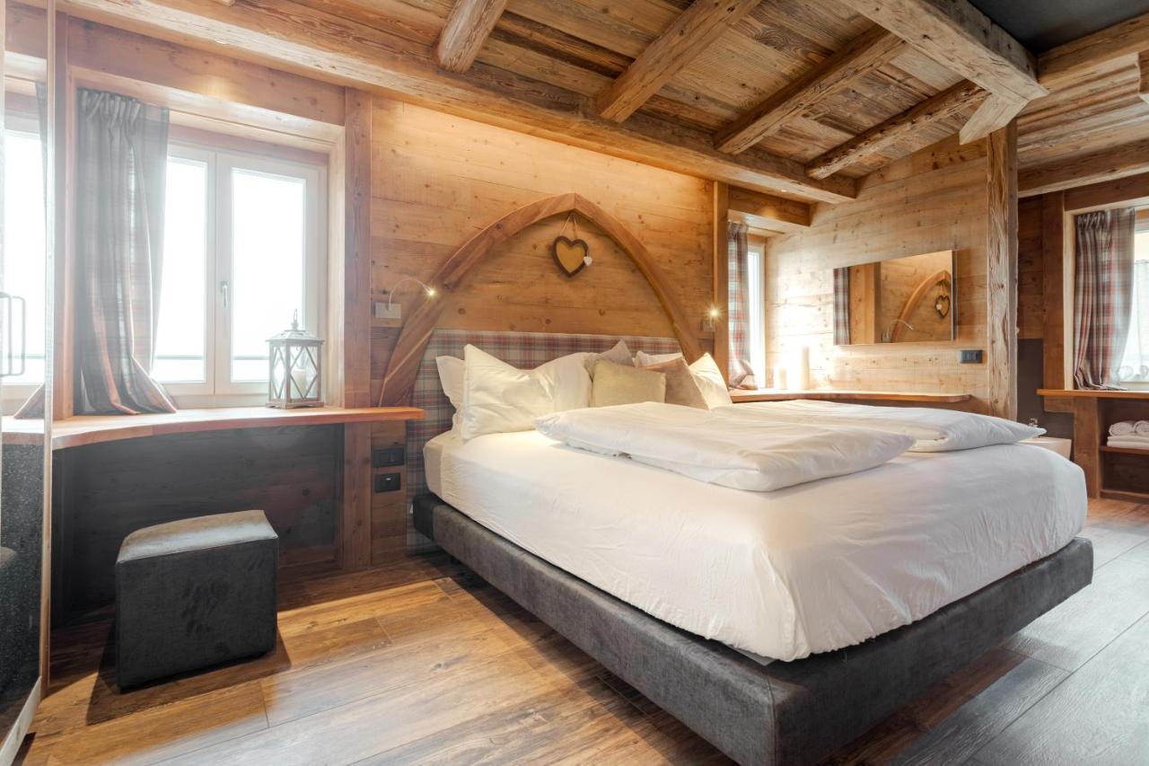 John Luxury Suites Folgaria Exterior photo